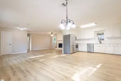 220 River Forest Drive, Boiling Springs, SC 29316 - Photo 5