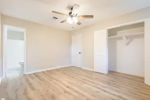 220 River Forest Dr, Boiling Springs, SC 29316 - Photo 11