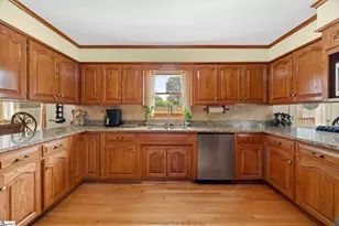 151 Carlisle Bennet Rd, Spartanburg, SC 29307 - Photo 9