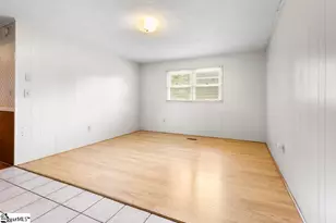 100 Spring St, Easley, SC 29640 - Photo 5