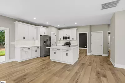 366 Lyman Lake Road, Lyman, SC 29365 - Photo 5