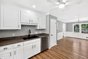 10 Terrell St, Spartanburg, SC 29301 - Photo 15