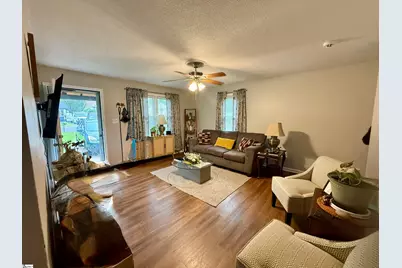 359 Woodview Avenue, Spartanburg, SC 29306 - Photo 5