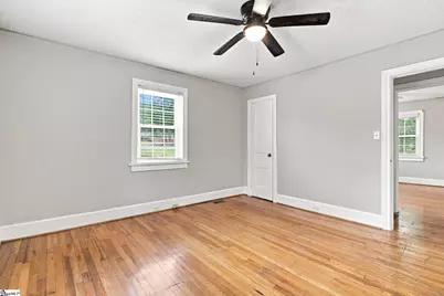 816 Chick Springs Road, Taylors, SC 29687 - Photo 13