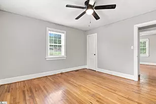 816 Chick Springs Rd, Taylors, SC 29687 - Photo 13