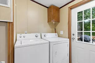 208 Brentwood Cir, Greenville, SC 29605 - Photo 13