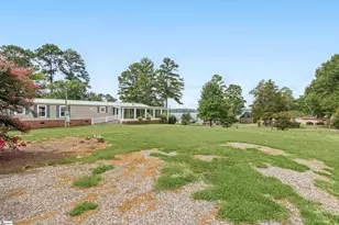 32 Hall St, Cross Hill, SC 29332 - Photo 5