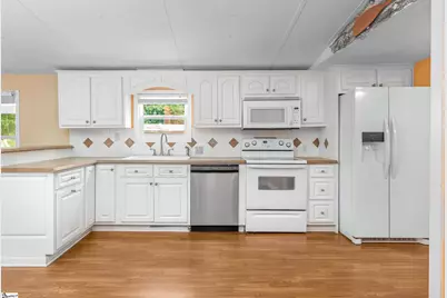 32 Hall Street, Cross Hill, SC 29332 - Photo 11