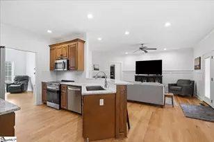 1019 Bannister Rd, Starr, SC 29684 - Photo 13