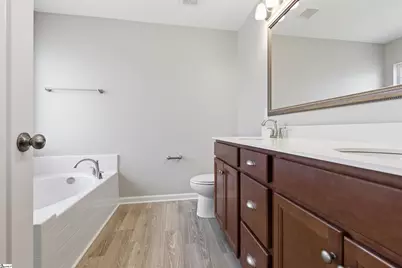 530 Beechcreek Drive, Spartanburg, SC 29303 - Photo 27