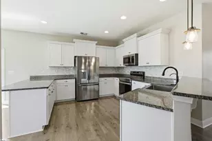 530 Beechcreek Dr, Spartanburg, SC 29303 - Photo 13
