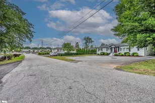 1 Elizabeth Dr, Greenville, SC 29615 - Photo 23