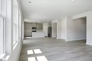102 Swan Grv Trl, Fountain Inn, SC 29644 - Photo 5