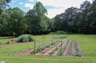 637 Ranch Rd, Laurens, SC 29360 - Photo 33