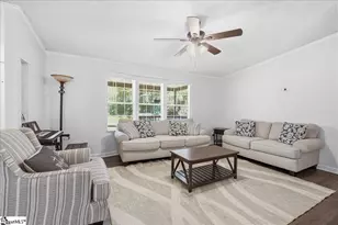 637 Ranch Rd, Laurens, SC 29360 - Photo 5