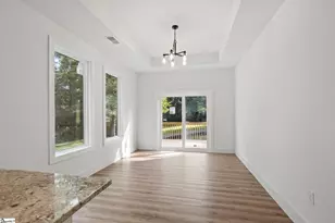 138 Deerfield Dr, Wellford, SC 29385 - Photo 7