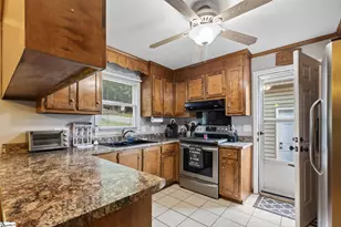 3572 Brown Rd, Greer, SC 29651 - Photo 15