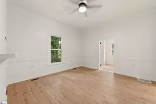 305 Glazner St, Easley, SC 29640 - Photo 7