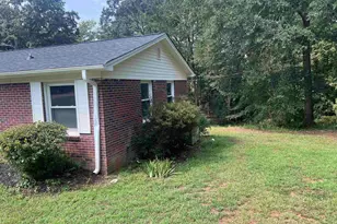 213 Hillcrest Cir, Anderson, SC 29624 - Photo 3