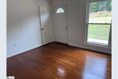 213 Hillcrest Circle, Anderson, SC 29624 - Photo 5