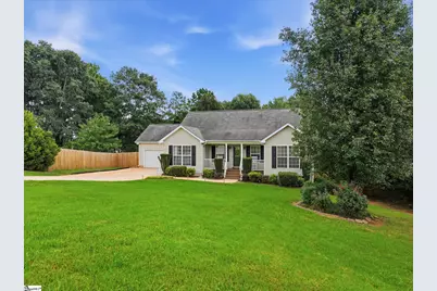 258 Hallmark Circle, Easley, SC 29640 - Photo 3