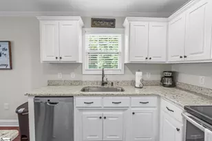 340 Amelia Springs Ln, Moore, SC 29369 - Photo 13