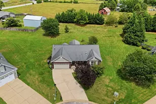 8 Gladwin Ct, Greer, SC 29651 - Photo 3