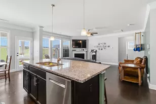 909 Deephallow Pl, Greer, SC 29651 - Photo 9