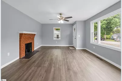 714 Holmes Street, Gaffney, SC 29341 - Photo 7