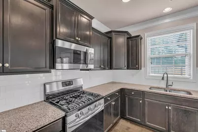 210 Redmont Court, Simpsonville, SC 29680 - Photo 7