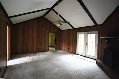 100 Crowndale Drive, Taylors, SC 29687 - Photo 5