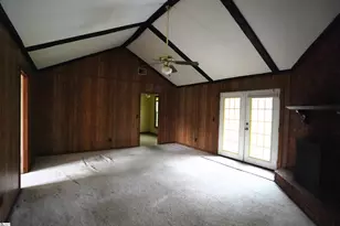 100 Crowndale Dr, Taylors, SC 29687 - Photo 5