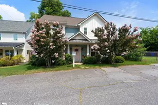 9 Winn St, Greenville, SC 29601 - Photo 1