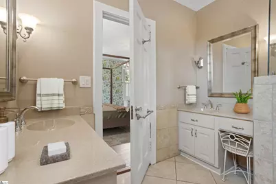 517 McDaniel Avenue, Greenville, SC 29601 - Photo 33