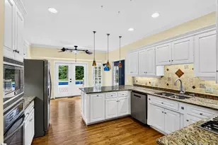 431 Willowbrook Dr, Spartanburg, SC 29307 - Photo 3
