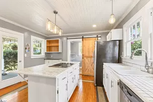 206 Harvey Rd, Greer, SC 29651 - Photo 17