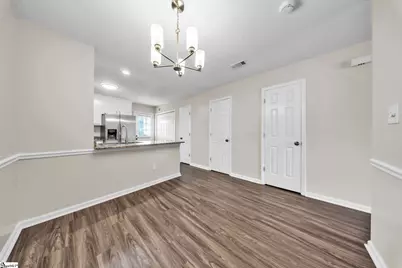404 W Townes Court, Spartanburg, SC 29301 - Photo 11