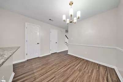 404 W Townes Court, Spartanburg, SC 29301 - Photo 7