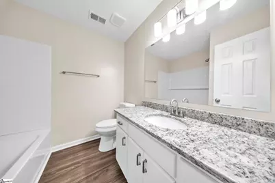 404 W Townes Court, Spartanburg, SC 29301 - Photo 19