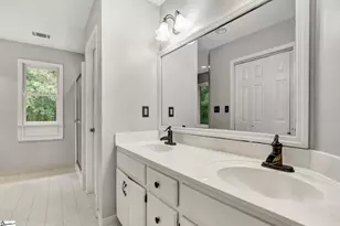 403 Primrose Ct, Easley, SC 29642 - Photo 29
