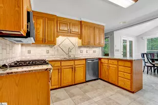 403 Primrose Ct, Easley, SC 29642 - Photo 17