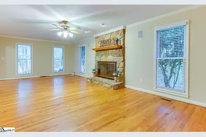 403 Primrose Court, Easley, SC 29642 - Photo 3