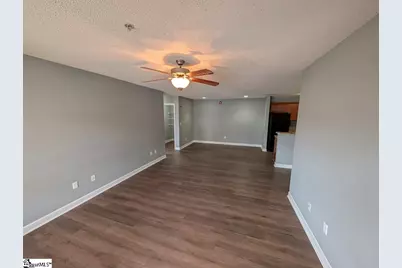 220 Outlook Drive, Boiling Springs, SC 29316 - Photo 3