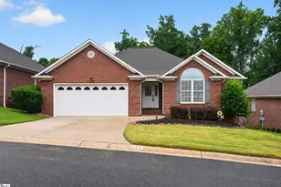 125 Hidden Ridge Dr, Spartanburg, SC 29301 - Photo 1