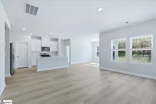 211 Moretz Pl, Spartanburg, SC 29306 - Photo 17