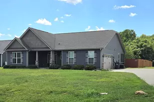 112 S Glassy Mountain Rd, Landrum, SC 29365 - Photo 37