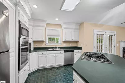 1016 Bradford Place, Greenville, SC 29615 - Photo 3