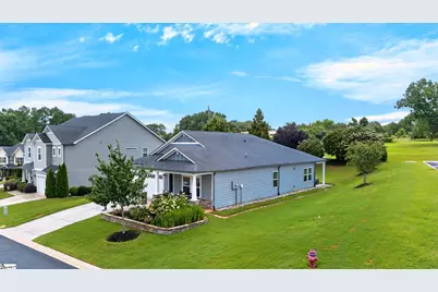 2 Yorkmont Way, Greer, SC 29651 - Photo 3