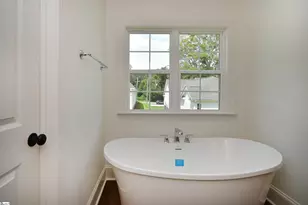 101 E C Ave, Easley, SC 29640 - Photo 23