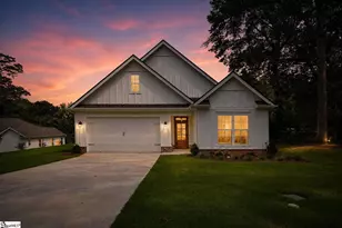 101 E C Ave, Easley, SC 29640 - Photo 43